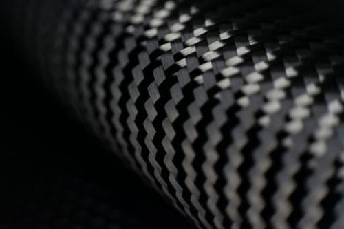 碳纖維復(fù)合管是什么？它可以替代鋼管使用嗎？