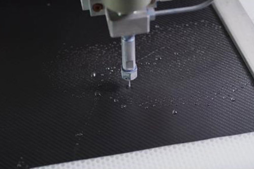水刀切割碳纖維板可行嗎？