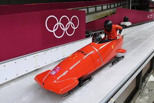 碳纖維制品可以有其他顏色嗎？可以進行噴漆嗎？