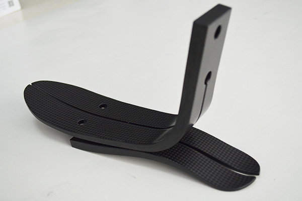 碳纖維PEEK材料在醫(yī)療設(shè)備中的優(yōu)勢(shì)表現(xiàn)