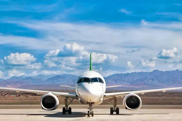 航空航天用熱塑性碳纖維與熱固性碳纖維的性能對(duì)比