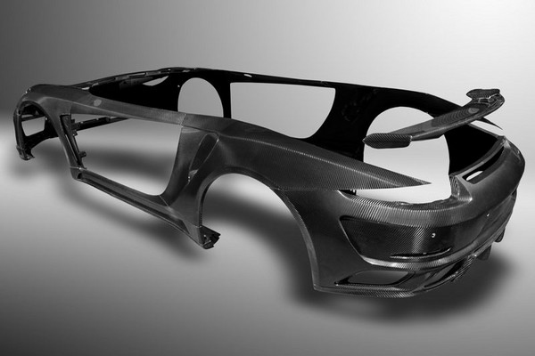 碳纖維汽車車身一體成型加工的過程和難點解析