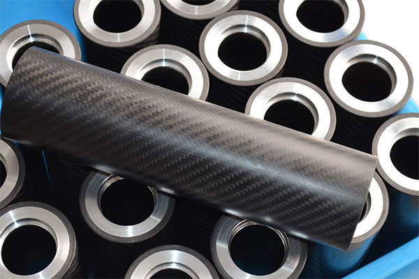 高耐磨碳纖維輥：重塑工業(yè)生產線的核心力量