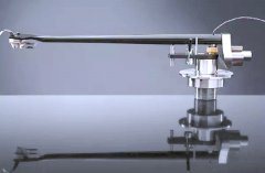 熱塑碳纖維機械臂的三種應(yīng)用