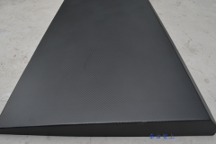 碳纖維制品的抗沖擊性能表現(xiàn)怎么樣