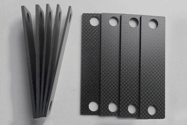 碳纖維板的強(qiáng)度性能有多高？碳纖維板會應(yīng)用到哪些領(lǐng)域